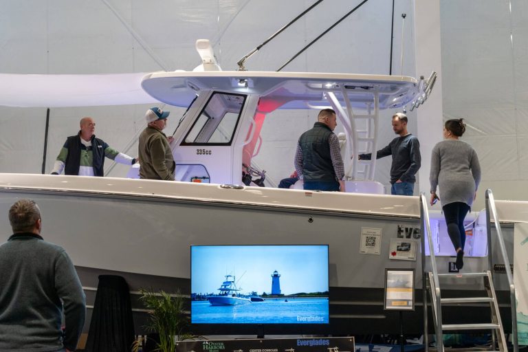 Hartford Boat Show Everglades Oyster Harbors 768x512