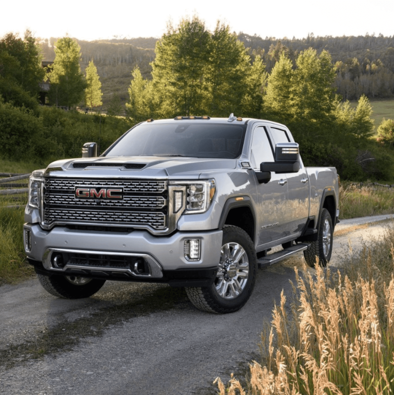 Robertson’s GMC Truck in Wareham, MA has a large inventory of pre-owned vehicles to choose from.