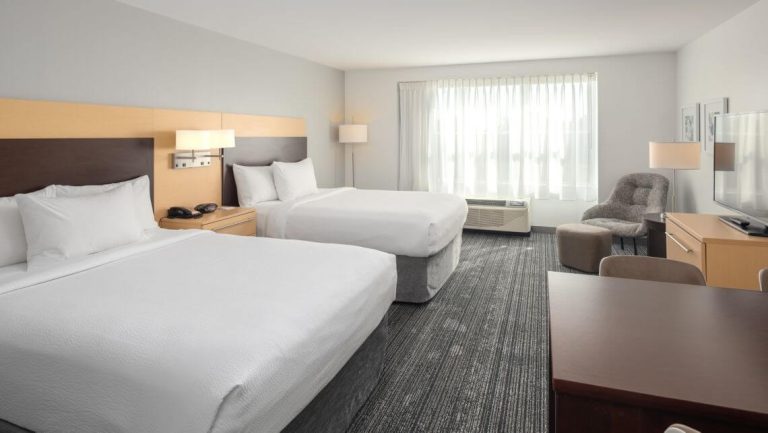 Studio Suite with 2 Queen Beds