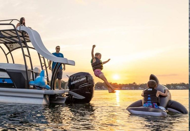 Godfrey pontoon family slide 768x528