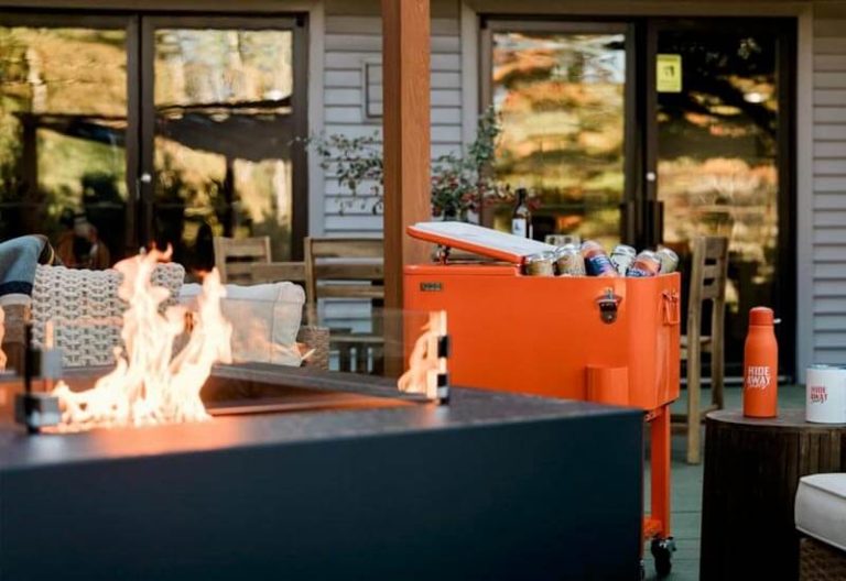 Hideaway Sunapee hotel porch 768x528