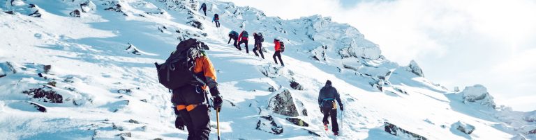 Mountaineering topper explore 768x202